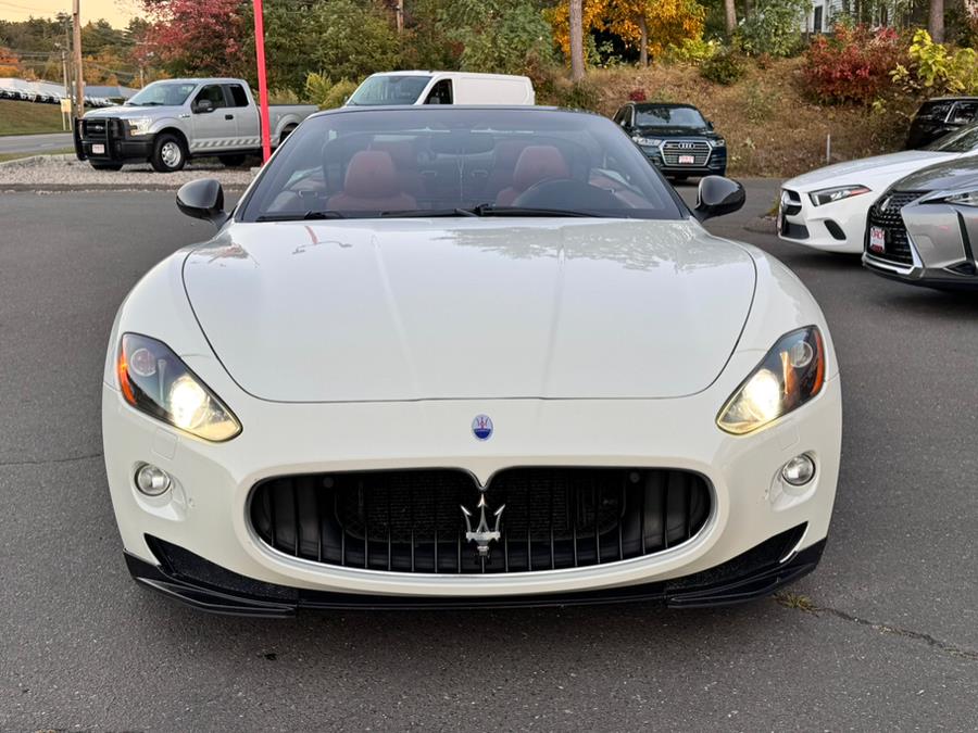 2012 Maserati Granturismo Sport photo 3