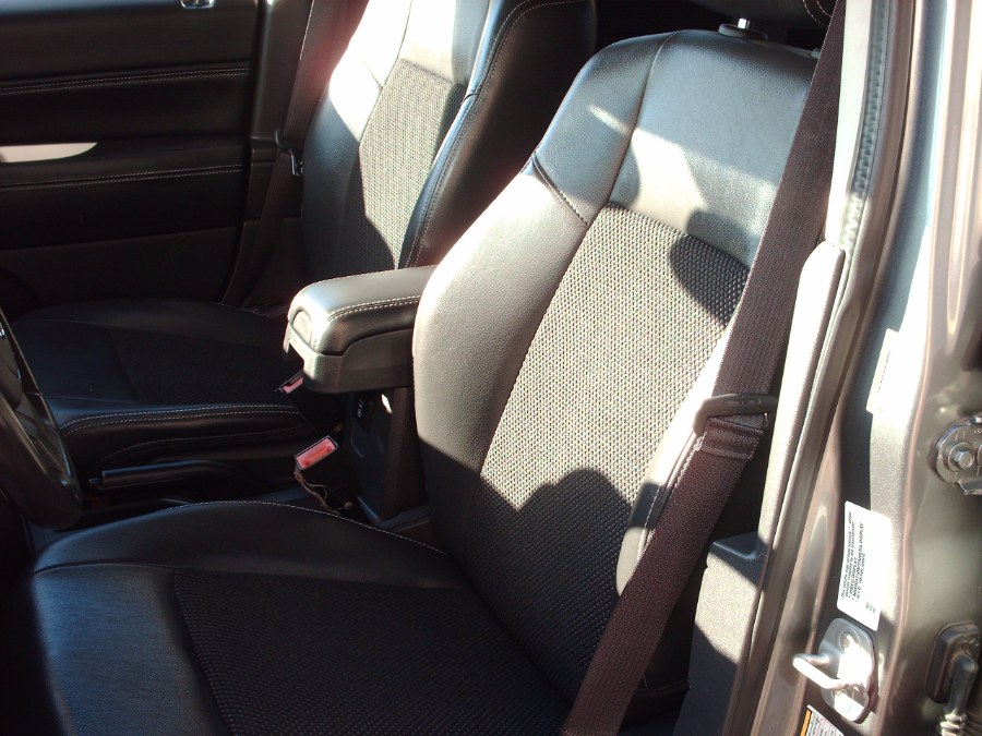 2014 Jeep Compass 4WD 4dr Latitude, available for sale in Warwick, Rhode Island | Premier Automotive Sales. Warwick, Rhode Island 2014 Jeep Compass 4WD 4dr Latitude, available for sale in Warwick, Rhode Island | Premier Automotive Sales. Warwick, Rhode Island