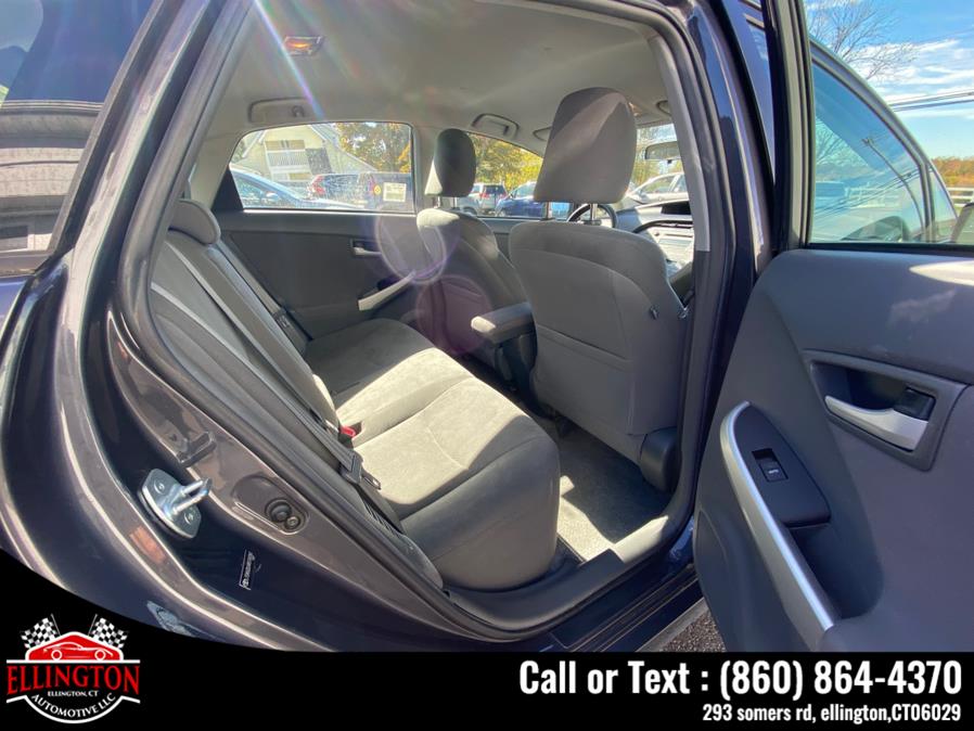 2010 Toyota Prius 5dr HB II, available for sale in Ellington, Connecticut | Ellington Automotive LLC. Ellington, Connecticut 2010 Toyota Prius 5dr HB II, available for sale in Ellington, Connecticut | Ellington Automotive LLC. Ellington, Connecticut