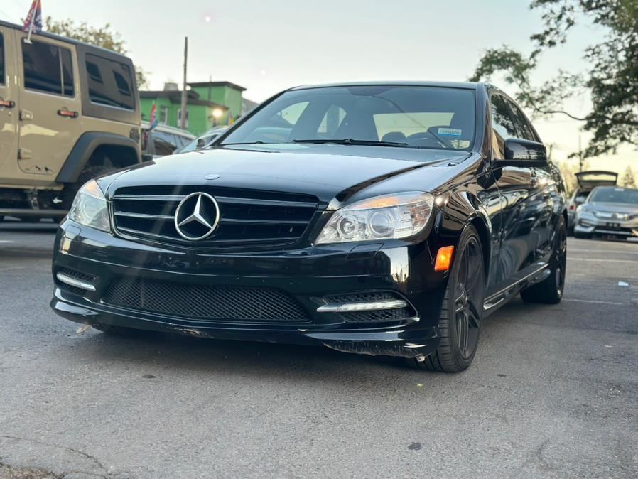 Used Mercedes-Benz C-Class 4dr Sdn C300 Luxury 4MATIC 2011 | Best Cars R Us LLC. Plainfield, New Jersey