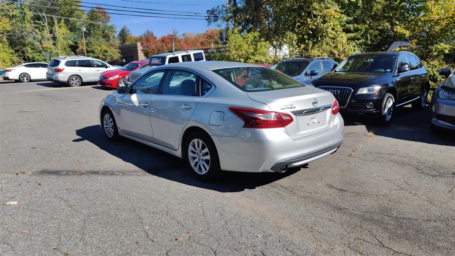 2018 Nissan Altima 2.5 SV Sedan, available for sale in Vernon Rockville, Connecticut | Vernon Motor Cars. Vernon Rockville, Connecticut 2018 Nissan Altima 2.5 SV Sedan, available for sale in Vernon Rockville, Connecticut | Vernon Motor Cars. Vernon Rockville, Connecticut