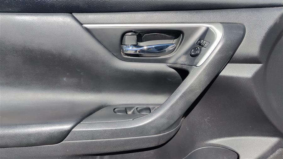 2018 Nissan Altima 2.5 SV Sedan, available for sale in Vernon Rockville, Connecticut | Vernon Motor Cars. Vernon Rockville, Connecticut 2018 Nissan Altima 2.5 SV Sedan, available for sale in Vernon Rockville, Connecticut | Vernon Motor Cars. Vernon Rockville, Connecticut