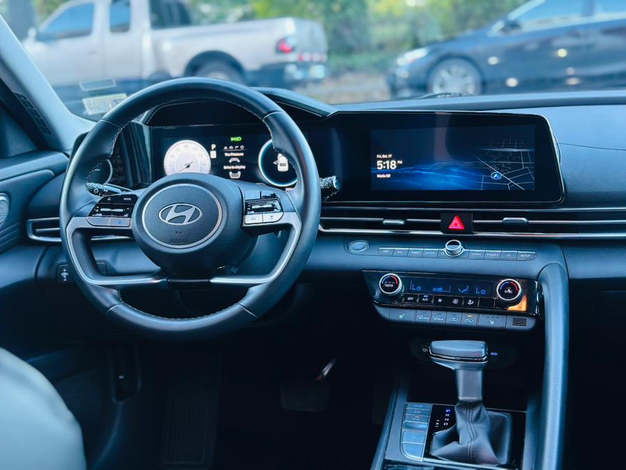 2024 Hyundai Elantra Limited IVT, available for sale in Irvington, New Jersey | Elis Motors Corp. Irvington, New Jersey 2024 Hyundai Elantra Limited IVT, available for sale in Irvington, New Jersey | Elis Motors Corp. Irvington, New Jersey