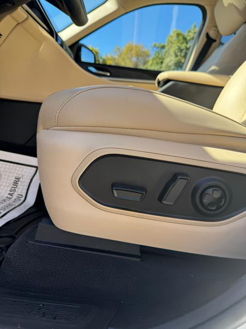 2022 Jeep Grand Cherokee L Limited 4x4, available for sale in Irvington, New Jersey | RT 603 Auto Mall. Irvington, New Jersey 2022 Jeep Grand Cherokee L Limited 4x4, available for sale in Irvington, New Jersey | RT 603 Auto Mall. Irvington, New Jersey