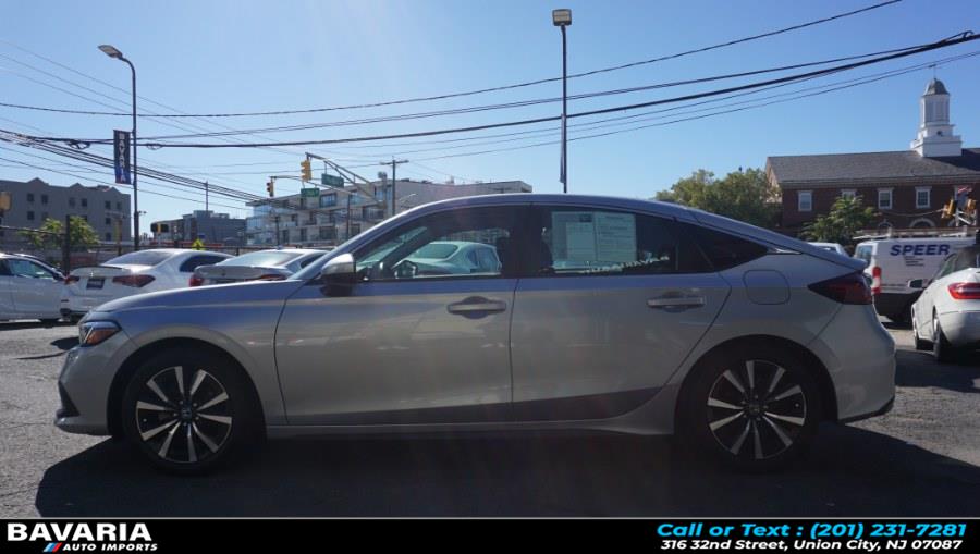 2024 Honda Civic Hatchback EX-L photo 3