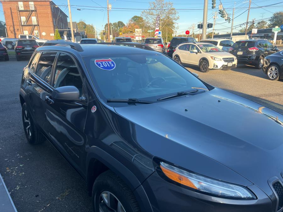 2015 Jeep Cherokee 4WD 4dr Trailhawk, available for sale in Milford, Connecticut | Korhan LLC DBA Superior Motors. Milford, Connecticut 2015 Jeep Cherokee 4WD 4dr Trailhawk, available for sale in Milford, Connecticut | Korhan LLC DBA Superior Motors. Milford, Connecticut