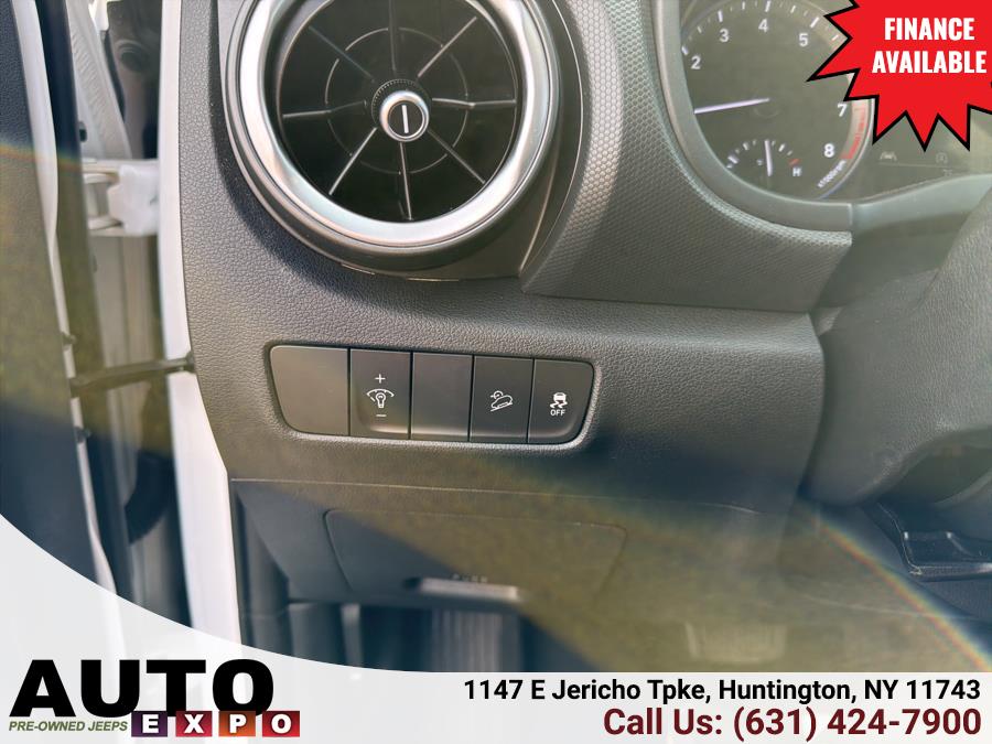 2022 Hyundai Kona SEL Auto AWD, available for sale in Huntington, New York | Auto Expo. Huntington, New York 2022 Hyundai Kona SEL Auto AWD, available for sale in Huntington, New York | Auto Expo. Huntington, New York