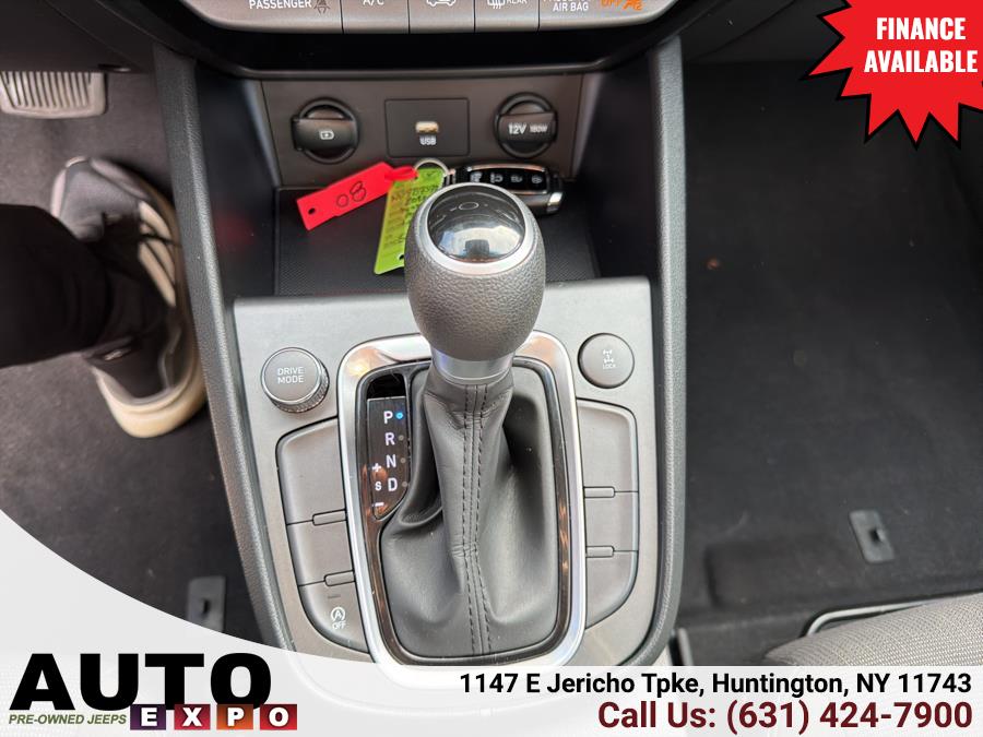 2022 Hyundai Kona SEL Auto AWD, available for sale in Huntington, New York | Auto Expo. Huntington, New York 2022 Hyundai Kona SEL Auto AWD, available for sale in Huntington, New York | Auto Expo. Huntington, New York