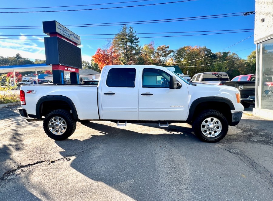 Used 2013 GMC Sierra 2500HD in Manchester, New Hampshire | Second Street Auto Sales Inc. Manchester, New Hampshire