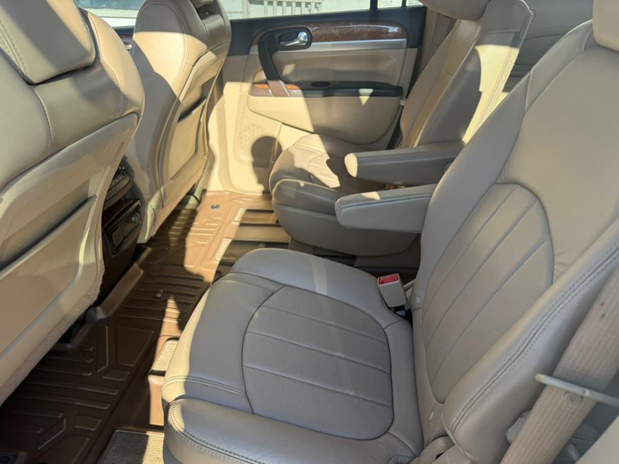 2012 Buick Enclave AWD 4dr Leather, available for sale in Bridgeport, Connecticut | CT Auto. Bridgeport, Connecticut 2012 Buick Enclave AWD 4dr Leather, available for sale in Bridgeport, Connecticut | CT Auto. Bridgeport, Connecticut
