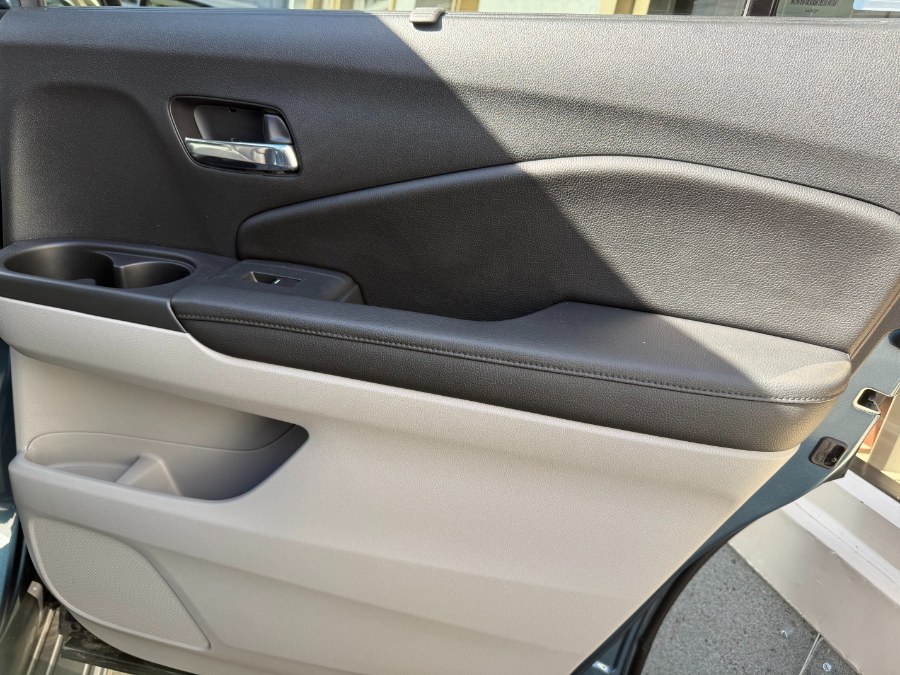 2017 Honda Pilot Touring AWD, available for sale in Bristol, Connecticut | Bristol Auto Center LLC. Bristol, Connecticut 2017 Honda Pilot Touring AWD, available for sale in Bristol, Connecticut | Bristol Auto Center LLC. Bristol, Connecticut