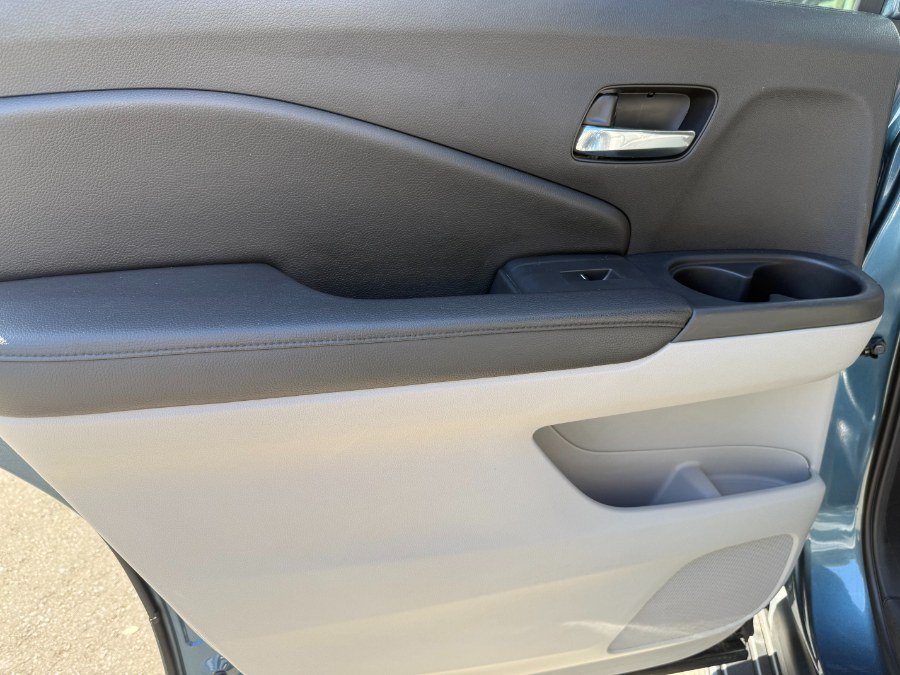 2017 Honda Pilot Touring AWD, available for sale in Bristol, Connecticut | Bristol Auto Center LLC. Bristol, Connecticut 2017 Honda Pilot Touring AWD, available for sale in Bristol, Connecticut | Bristol Auto Center LLC. Bristol, Connecticut