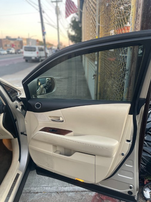 2015 Lexus RX 350 AWD 4dr F Sport, available for sale in BROOKLYN, New York | Deals on Wheels International Auto. BROOKLYN, New York 2015 Lexus RX 350 AWD 4dr F Sport, available for sale in BROOKLYN, New York | Deals on Wheels International Auto. BROOKLYN, New York