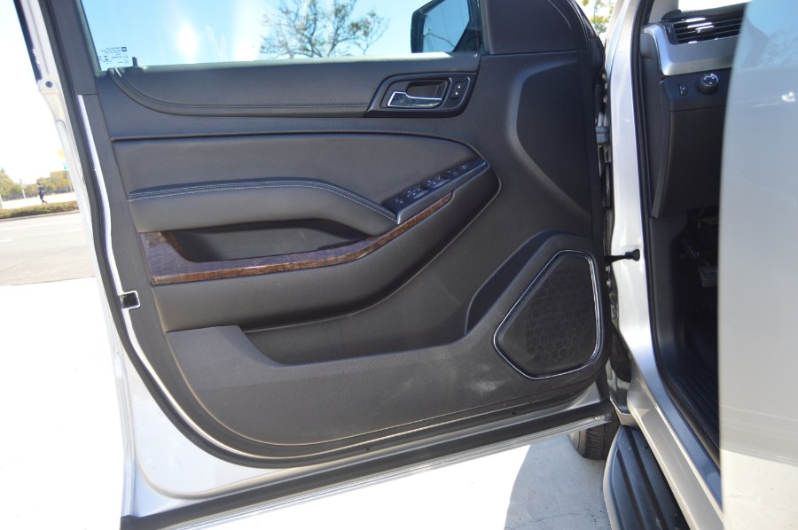 2020 Chevrolet Suburban 2WD 4dr LS, available for sale in Moreno Valley, California | Fusion Motors Inc. Moreno Valley, California 2020 Chevrolet Suburban 2WD 4dr LS, available for sale in Moreno Valley, California | Fusion Motors Inc. Moreno Valley, California