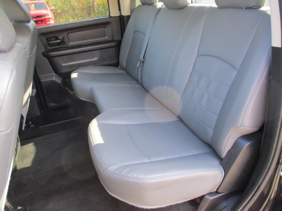 2016 Ram 3500 4WD Crew Cab 149" Tradesman, available for sale in Suffield, Connecticut | Suffield Auto LLC. Suffield, Connecticut 2016 Ram 3500 4WD Crew Cab 149" Tradesman, available for sale in Suffield, Connecticut | Suffield Auto LLC. Suffield, Connecticut