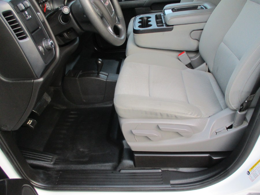 2019 GMC Sierra 2500HD 4WD Double Cab 144.2", available for sale in Suffield, Connecticut | Suffield Auto LLC. Suffield, Connecticut 2019 GMC Sierra 2500HD 4WD Double Cab 144.2", available for sale in Suffield, Connecticut | Suffield Auto LLC. Suffield, Connecticut