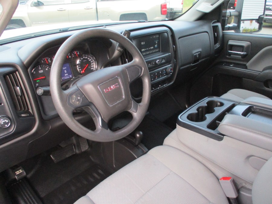 2019 GMC Sierra 2500HD 4WD Double Cab 144.2", available for sale in Suffield, Connecticut | Suffield Auto LLC. Suffield, Connecticut 2019 GMC Sierra 2500HD 4WD Double Cab 144.2", available for sale in Suffield, Connecticut | Suffield Auto LLC. Suffield, Connecticut