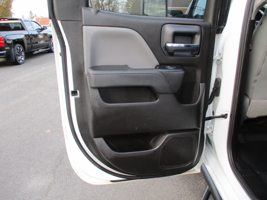 2019 GMC Sierra 2500HD 4WD Double Cab 144.2", available for sale in Suffield, Connecticut | Suffield Auto LLC. Suffield, Connecticut 2019 GMC Sierra 2500HD 4WD Double Cab 144.2", available for sale in Suffield, Connecticut | Suffield Auto LLC. Suffield, Connecticut