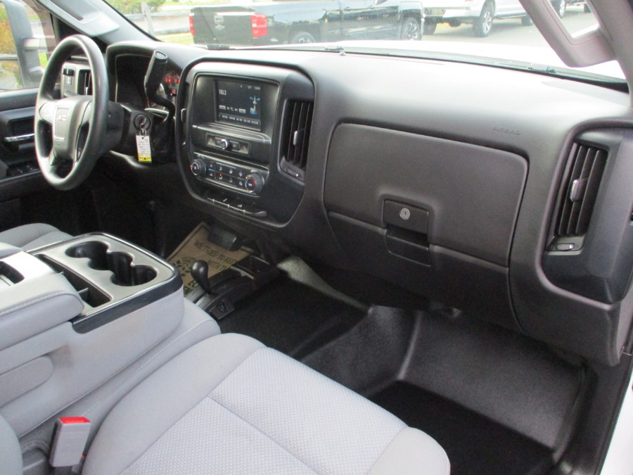 2019 GMC Sierra 2500HD 4WD Double Cab 144.2", available for sale in Suffield, Connecticut | Suffield Auto LLC. Suffield, Connecticut 2019 GMC Sierra 2500HD 4WD Double Cab 144.2", available for sale in Suffield, Connecticut | Suffield Auto LLC. Suffield, Connecticut