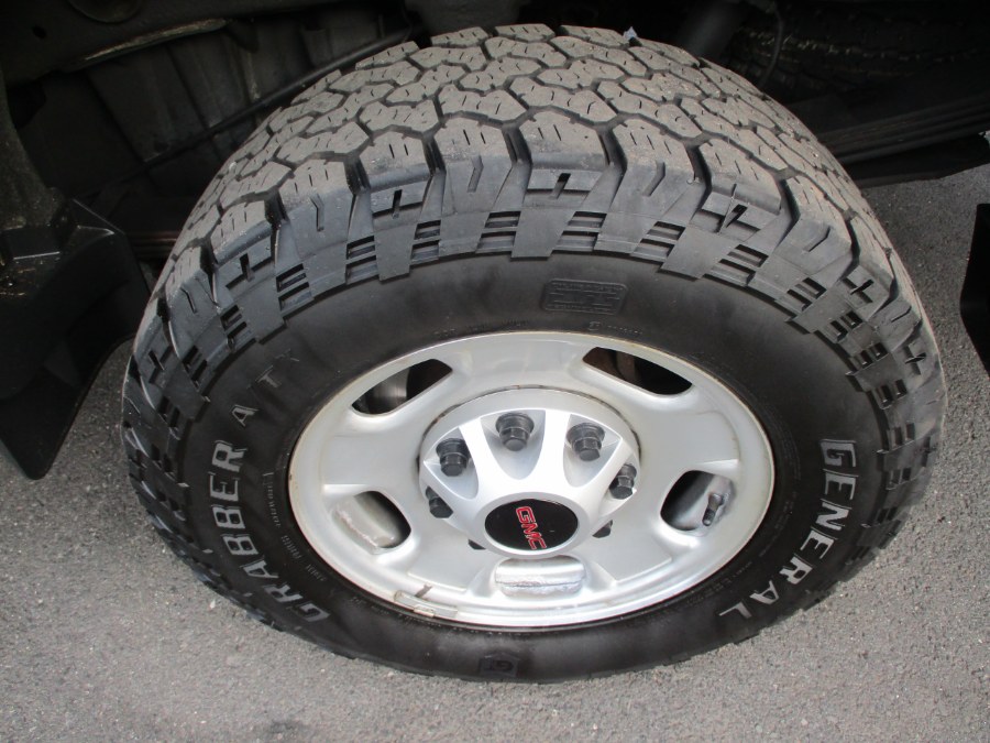 2019 GMC Sierra 2500HD 4WD Double Cab 144.2", available for sale in Suffield, Connecticut | Suffield Auto LLC. Suffield, Connecticut 2019 GMC Sierra 2500HD 4WD Double Cab 144.2", available for sale in Suffield, Connecticut | Suffield Auto LLC. Suffield, Connecticut