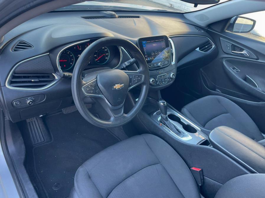 2020 Chevrolet Malibu 4dr Sdn LT, available for sale in Hawaiian Gardens, California | Luxe Motors. Hawaiian Gardens, California 2020 Chevrolet Malibu 4dr Sdn LT, available for sale in Hawaiian Gardens, California | Luxe Motors. Hawaiian Gardens, California
