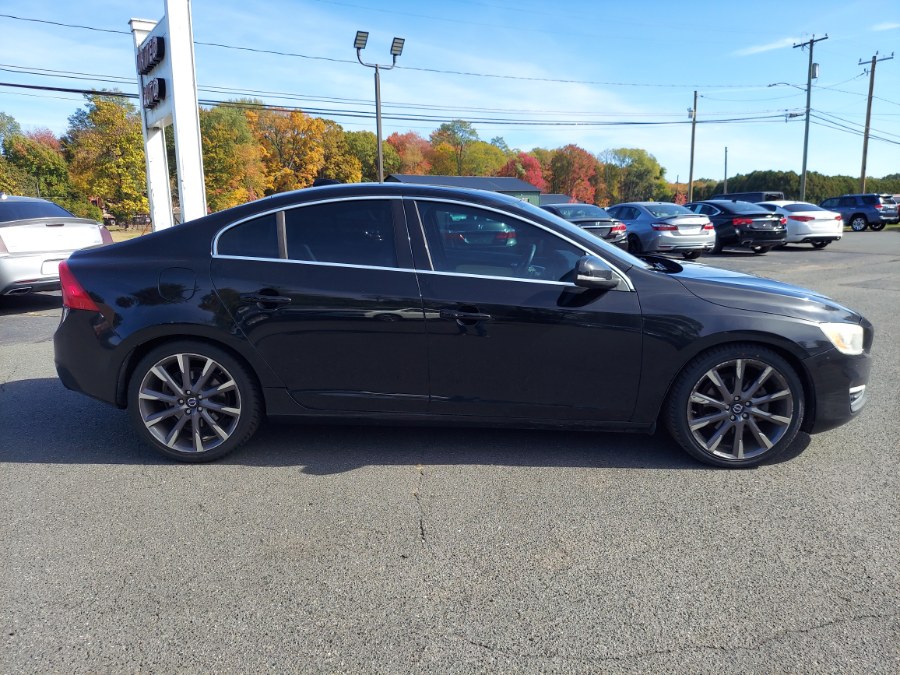2015 Volvo S60 T5 Drive-E Premier photo 4