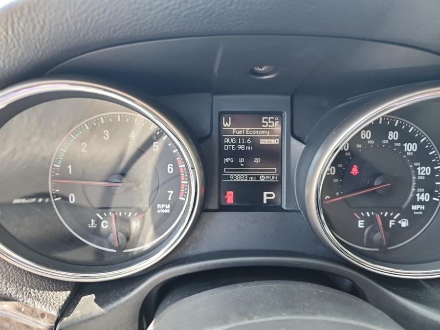 2012 Jeep Grand Cherokee 4WD 4dr Laredo Altitude, available for sale in Islip, New York | L.I. Auto Gallery. Islip, New York 2012 Jeep Grand Cherokee 4WD 4dr Laredo Altitude, available for sale in Islip, New York | L.I. Auto Gallery. Islip, New York