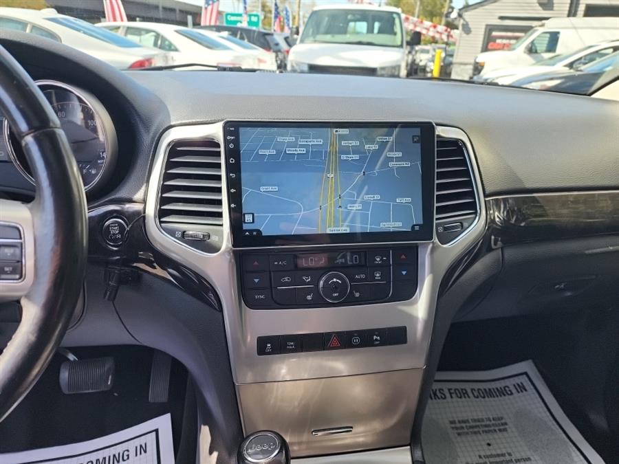 2012 Jeep Grand Cherokee 4WD 4dr Laredo Altitude, available for sale in Islip, New York | L.I. Auto Gallery. Islip, New York 2012 Jeep Grand Cherokee 4WD 4dr Laredo Altitude, available for sale in Islip, New York | L.I. Auto Gallery. Islip, New York