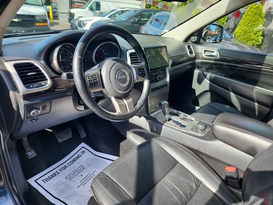 2012 Jeep Grand Cherokee 4WD 4dr Laredo Altitude, available for sale in Islip, New York | L.I. Auto Gallery. Islip, New York 2012 Jeep Grand Cherokee 4WD 4dr Laredo Altitude, available for sale in Islip, New York | L.I. Auto Gallery. Islip, New York