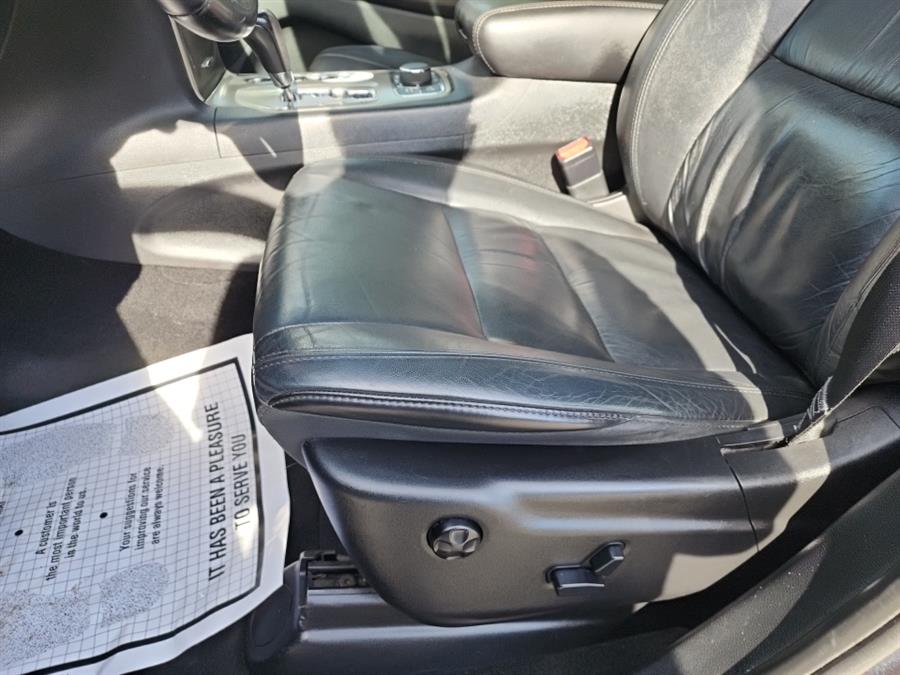 2012 Jeep Grand Cherokee 4WD 4dr Laredo Altitude, available for sale in Islip, New York | L.I. Auto Gallery. Islip, New York 2012 Jeep Grand Cherokee 4WD 4dr Laredo Altitude, available for sale in Islip, New York | L.I. Auto Gallery. Islip, New York