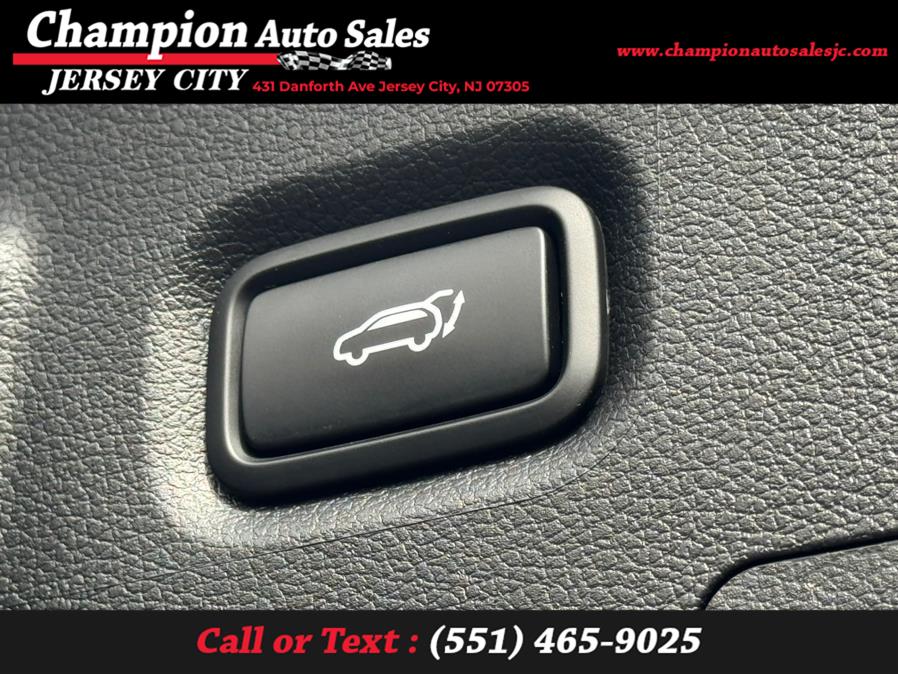 2022 Hyundai Santa Fe XRT AWD, available for sale in Jersey City, New Jersey | Champion Auto Sales. Jersey City, New Jersey 2022 Hyundai Santa Fe XRT AWD, available for sale in Jersey City, New Jersey | Champion Auto Sales. Jersey City, New Jersey