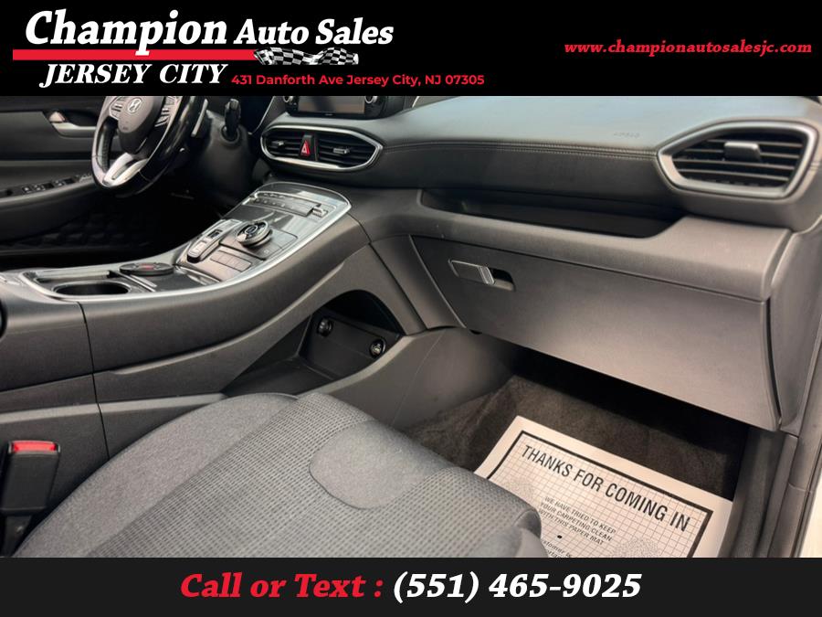 2022 Hyundai Santa Fe XRT AWD, available for sale in Jersey City, New Jersey | Champion Auto Sales. Jersey City, New Jersey 2022 Hyundai Santa Fe XRT AWD, available for sale in Jersey City, New Jersey | Champion Auto Sales. Jersey City, New Jersey