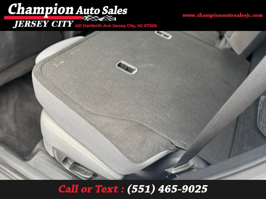 2022 Hyundai Santa Fe XRT AWD, available for sale in Jersey City, New Jersey | Champion Auto Sales. Jersey City, New Jersey 2022 Hyundai Santa Fe XRT AWD, available for sale in Jersey City, New Jersey | Champion Auto Sales. Jersey City, New Jersey