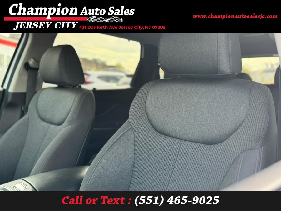 2022 Hyundai Santa Fe XRT AWD, available for sale in Jersey City, New Jersey | Champion Auto Sales. Jersey City, New Jersey 2022 Hyundai Santa Fe XRT AWD, available for sale in Jersey City, New Jersey | Champion Auto Sales. Jersey City, New Jersey