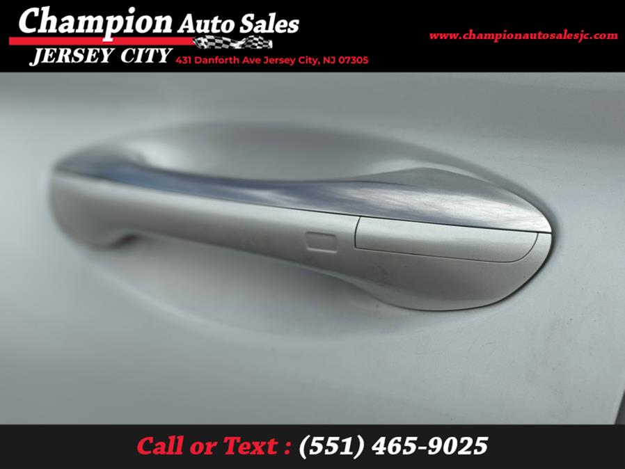 2022 Hyundai Santa Fe XRT AWD, available for sale in Jersey City, New Jersey | Champion Auto Sales. Jersey City, New Jersey 2022 Hyundai Santa Fe XRT AWD, available for sale in Jersey City, New Jersey | Champion Auto Sales. Jersey City, New Jersey