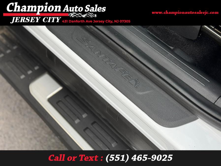 2022 Hyundai Santa Fe XRT AWD, available for sale in Jersey City, New Jersey | Champion Auto Sales. Jersey City, New Jersey 2022 Hyundai Santa Fe XRT AWD, available for sale in Jersey City, New Jersey | Champion Auto Sales. Jersey City, New Jersey