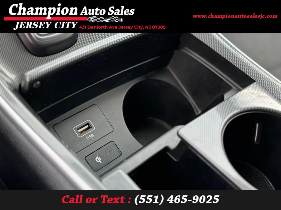 2022 Hyundai Santa Fe XRT AWD, available for sale in Jersey City, New Jersey | Champion Auto Sales. Jersey City, New Jersey 2022 Hyundai Santa Fe XRT AWD, available for sale in Jersey City, New Jersey | Champion Auto Sales. Jersey City, New Jersey