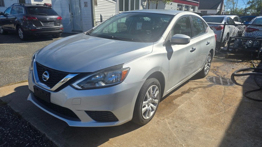 Used 2017 Nissan Sentra in Patchogue, New York | Romaxx Truxx. Patchogue, New York