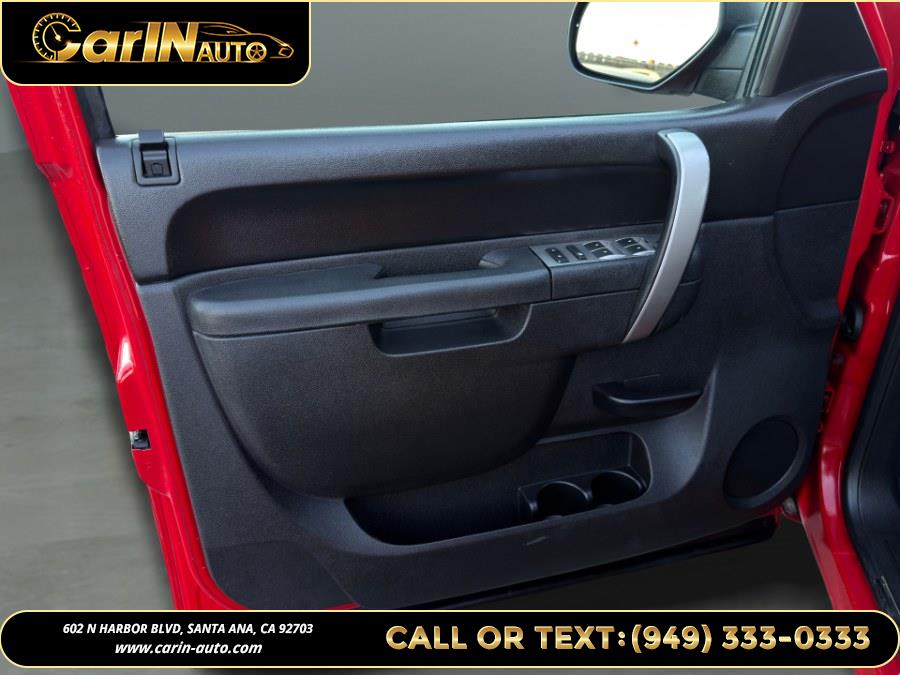 2013 Chevrolet Silverado 1500 2WD Crew Cab 143.5" LT, available for sale in Santa Ana, California | Carin Auto. Santa Ana, California 2013 Chevrolet Silverado 1500 2WD Crew Cab 143.5" LT, available for sale in Santa Ana, California | Carin Auto. Santa Ana, California
