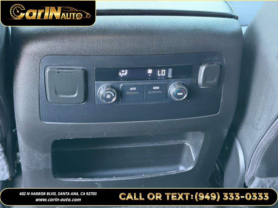 2018 Chevrolet Suburban 2WD 4dr 1500 LT, available for sale in Santa Ana, California | Carin Auto. Santa Ana, California 2018 Chevrolet Suburban 2WD 4dr 1500 LT, available for sale in Santa Ana, California | Carin Auto. Santa Ana, California