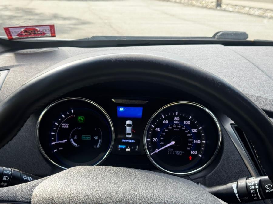 2015 Hyundai Sonata Hybrid 4dr Sdn Limited, available for sale in Bloomingdale, New Jersey | Bloomingdale Auto Group. Bloomingdale, New Jersey 2015 Hyundai Sonata Hybrid 4dr Sdn Limited, available for sale in Bloomingdale, New Jersey | Bloomingdale Auto Group. Bloomingdale, New Jersey