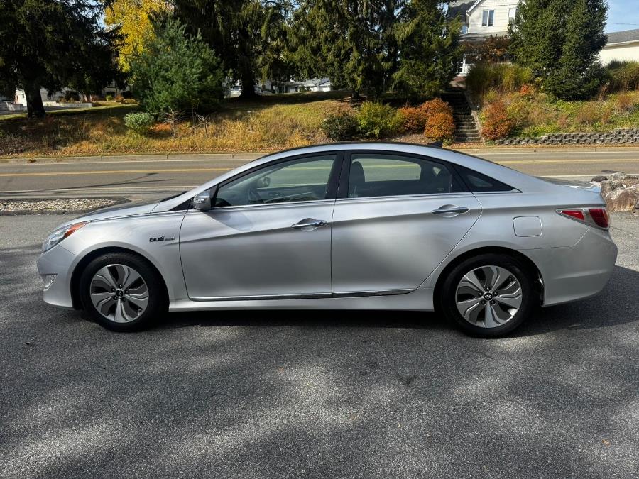 2015 Hyundai Sonata Hybrid 4dr Sdn Limited, available for sale in Bloomingdale, New Jersey | Bloomingdale Auto Group. Bloomingdale, New Jersey 2015 Hyundai Sonata Hybrid 4dr Sdn Limited, available for sale in Bloomingdale, New Jersey | Bloomingdale Auto Group. Bloomingdale, New Jersey