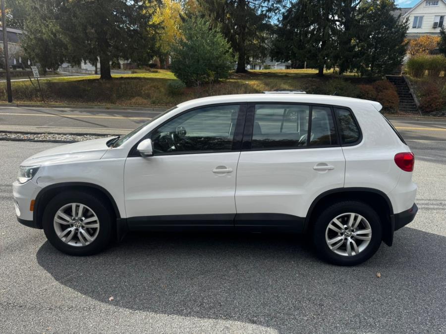 2013 Volkswagen Tiguan 4WD 4dr Auto SE w/Sunroof & Nav *Ltd Avail*, available for sale in Bloomingdale, New Jersey | Bloomingdale Auto Group. Bloomingdale, New Jersey 2013 Volkswagen Tiguan 4WD 4dr Auto SE w/Sunroof & Nav *Ltd Avail*, available for sale in Bloomingdale, New Jersey | Bloomingdale Auto Group. Bloomingdale, New Jersey