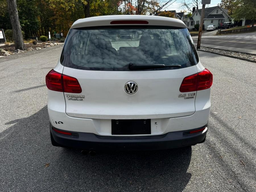 2013 Volkswagen Tiguan 4WD 4dr Auto SE w/Sunroof & Nav *Ltd Avail*, available for sale in Bloomingdale, New Jersey | Bloomingdale Auto Group. Bloomingdale, New Jersey 2013 Volkswagen Tiguan 4WD 4dr Auto SE w/Sunroof & Nav *Ltd Avail*, available for sale in Bloomingdale, New Jersey | Bloomingdale Auto Group. Bloomingdale, New Jersey