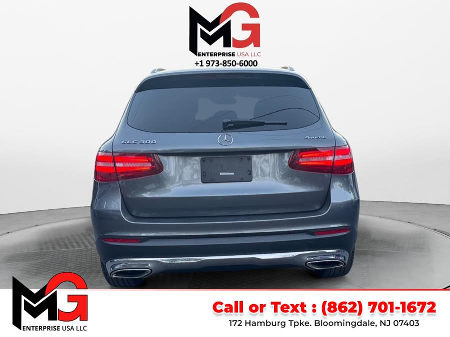 2019 Mercedes Benz GLC 300 4MATIC photo 4