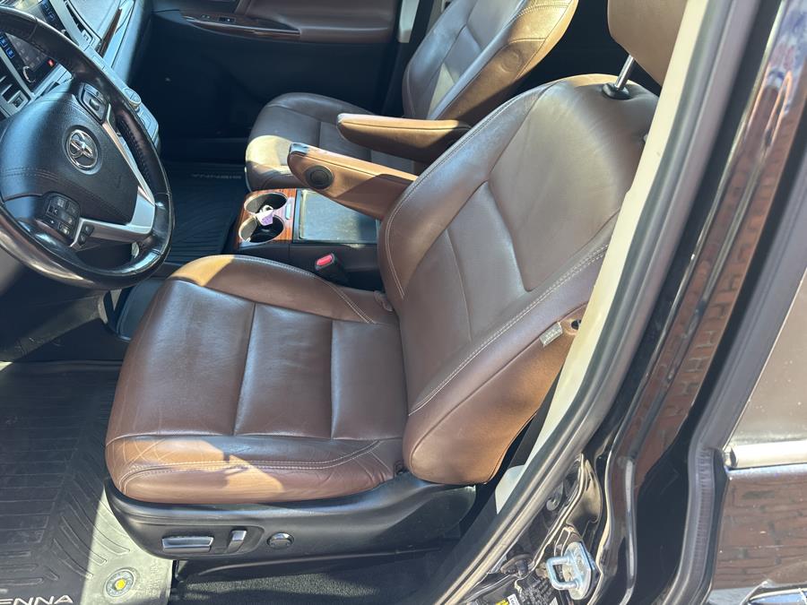 2017 Toyota Sienna Limited Premium FWD 7-Passenger, available for sale in Waterbury, Connecticut | National Auto Brokers, Inc.. Waterbury, Connecticut 2017 Toyota Sienna Limited Premium FWD 7-Passenger, available for sale in Waterbury, Connecticut | National Auto Brokers, Inc.. Waterbury, Connecticut