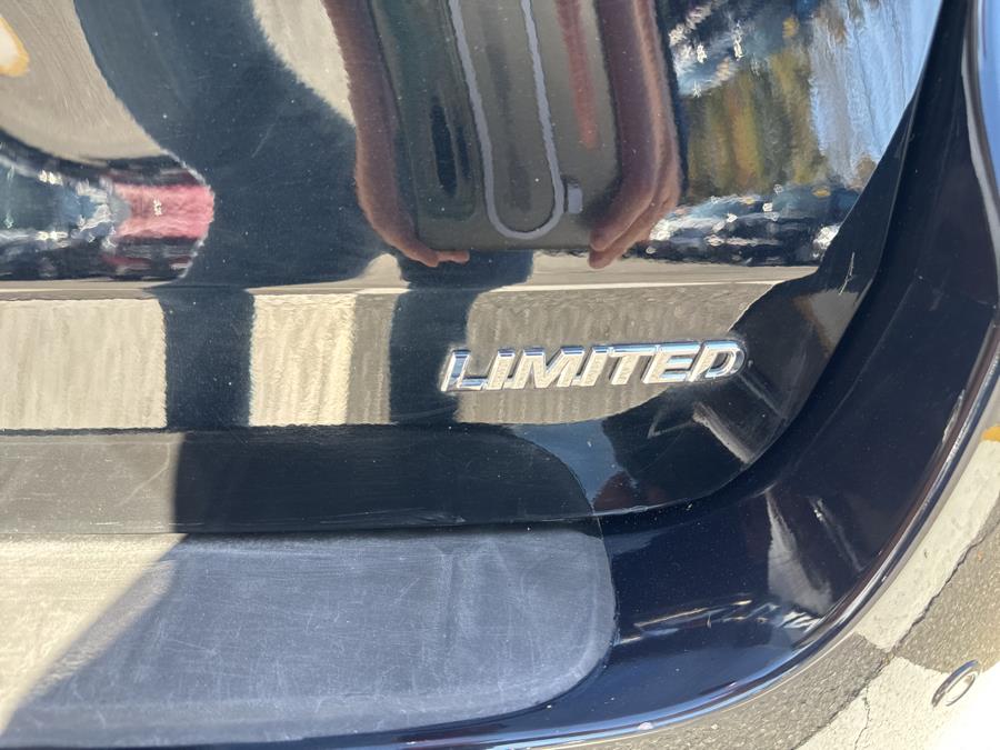 2017 Toyota Sienna Limited Premium FWD 7-Passenger, available for sale in Waterbury, Connecticut | National Auto Brokers, Inc.. Waterbury, Connecticut 2017 Toyota Sienna Limited Premium FWD 7-Passenger, available for sale in Waterbury, Connecticut | National Auto Brokers, Inc.. Waterbury, Connecticut