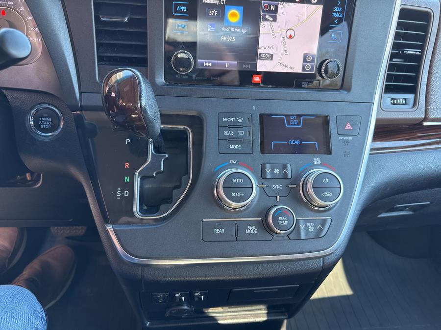 2017 Toyota Sienna Limited Premium FWD 7-Passenger, available for sale in Waterbury, Connecticut | National Auto Brokers, Inc.. Waterbury, Connecticut 2017 Toyota Sienna Limited Premium FWD 7-Passenger, available for sale in Waterbury, Connecticut | National Auto Brokers, Inc.. Waterbury, Connecticut