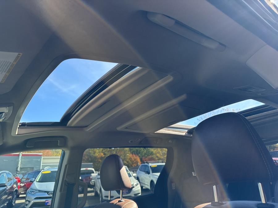 2017 Toyota Sienna Limited Premium FWD 7-Passenger, available for sale in Waterbury, Connecticut | National Auto Brokers, Inc.. Waterbury, Connecticut 2017 Toyota Sienna Limited Premium FWD 7-Passenger, available for sale in Waterbury, Connecticut | National Auto Brokers, Inc.. Waterbury, Connecticut