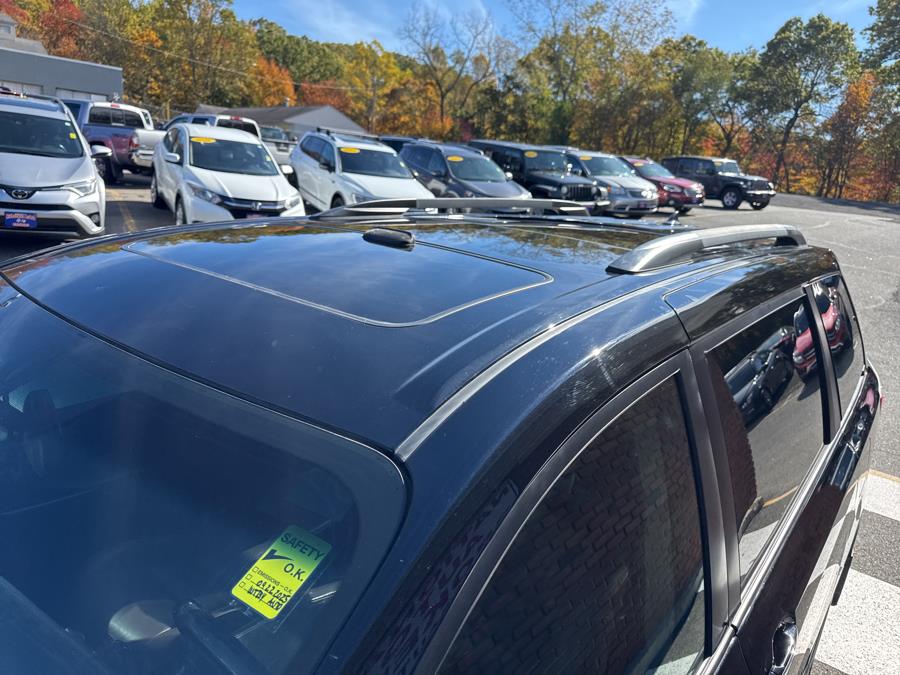 2017 Toyota Sienna Limited Premium FWD 7-Passenger, available for sale in Waterbury, Connecticut | National Auto Brokers, Inc.. Waterbury, Connecticut 2017 Toyota Sienna Limited Premium FWD 7-Passenger, available for sale in Waterbury, Connecticut | National Auto Brokers, Inc.. Waterbury, Connecticut